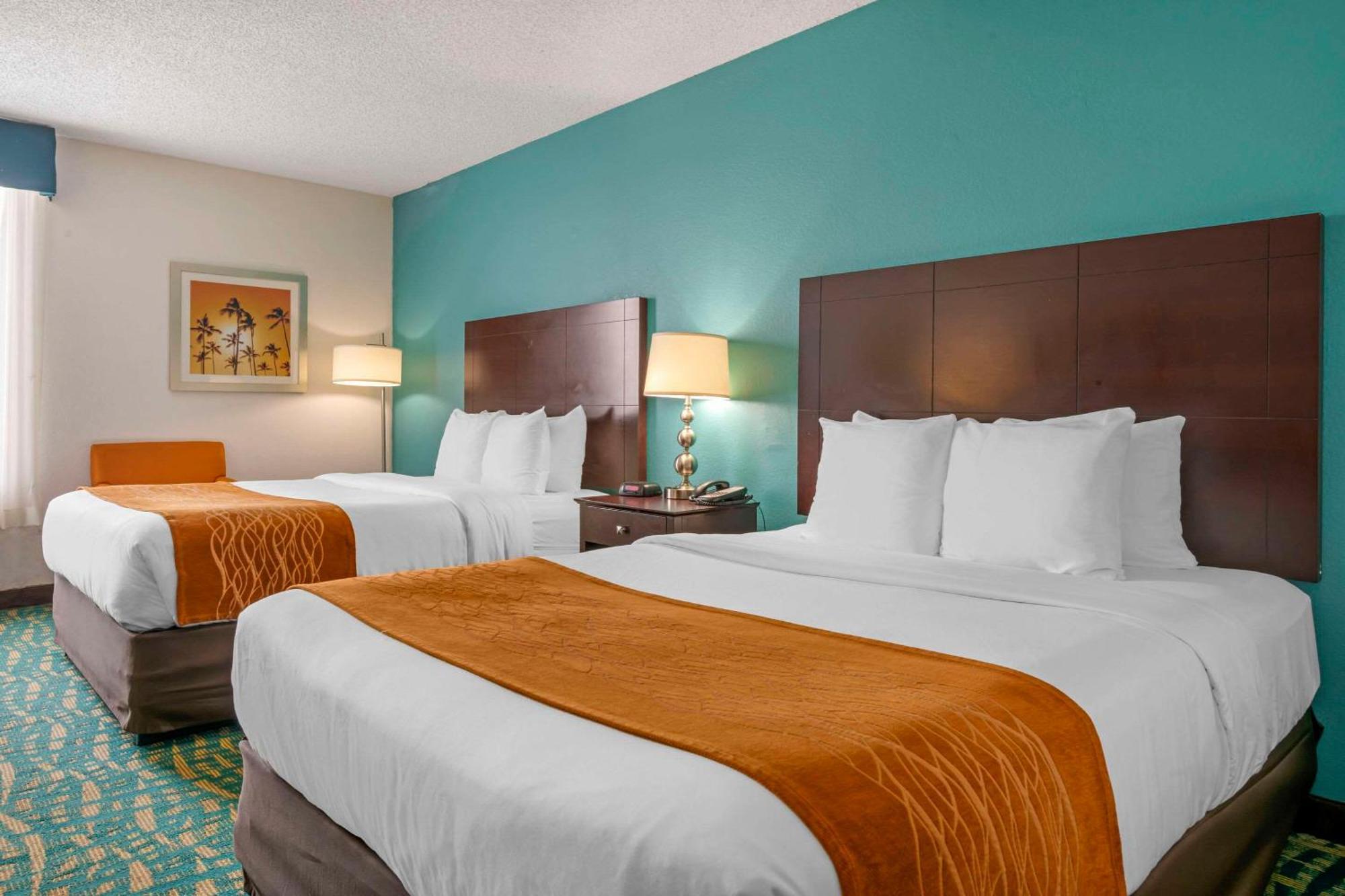 Comfort Inn & Suites Fort Lauderdale West Turnpike Lauderdale Lakes Exterior foto